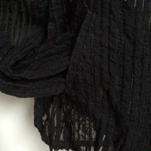 Zara Zip-up Bomber Jacket with drawstring. - Picture 7 of 7